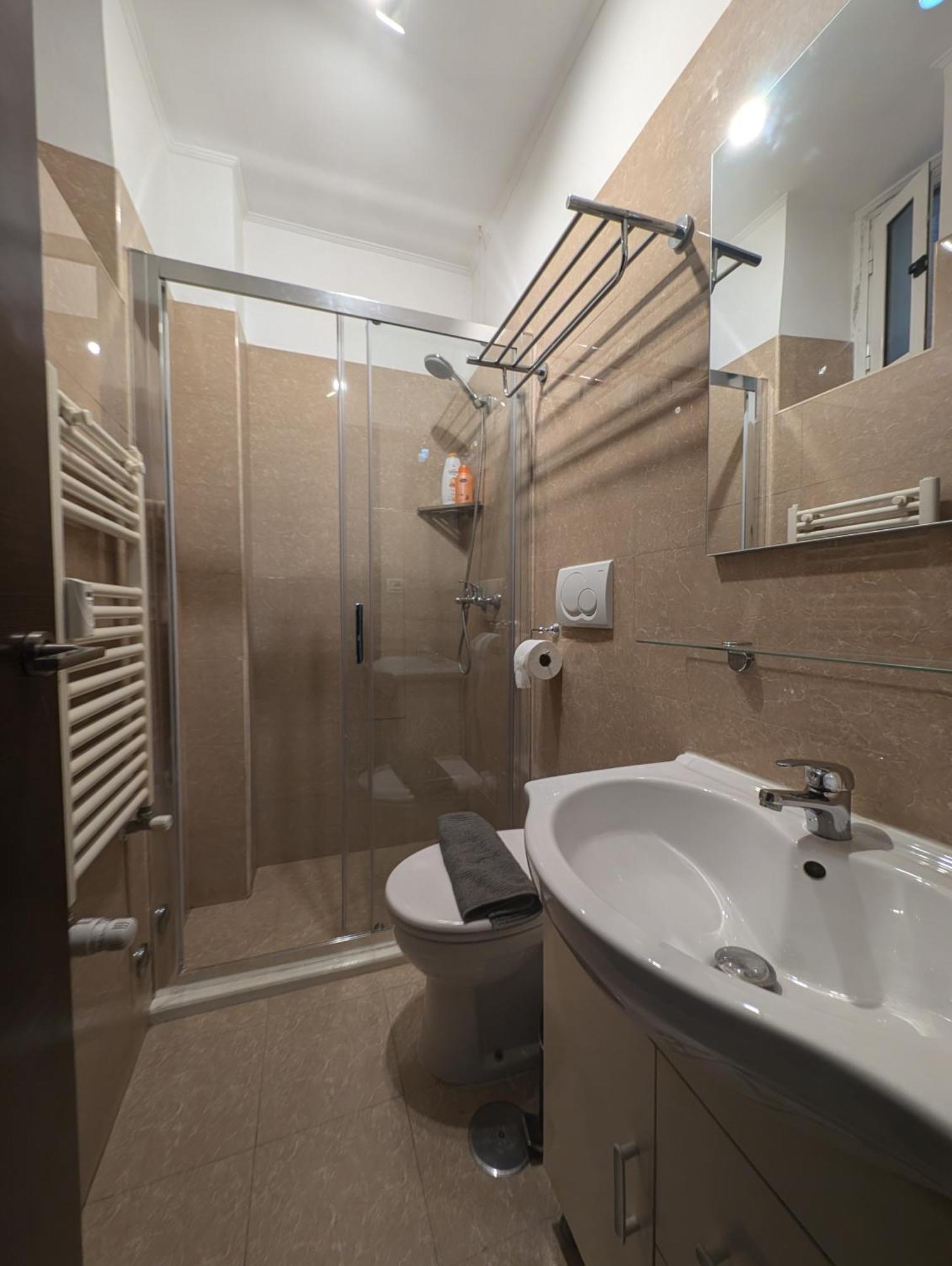 Roomz Romestay Luaran gambar